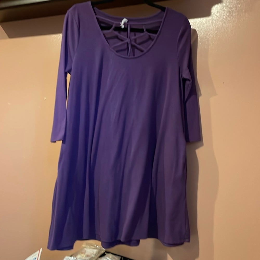Purple Crisscross Neckline Top w/Flare Bottom & Pockets